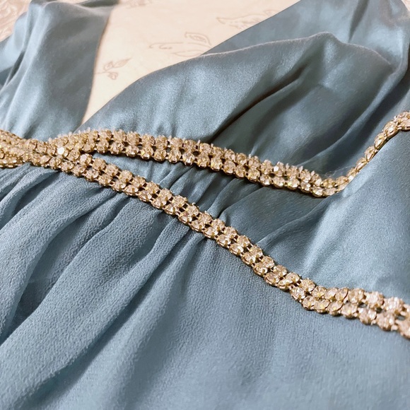 Haylie and Zoe Turquoise Halter Dress - Picture 4 of 6